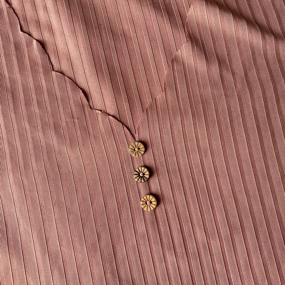 👚 - Picture 2 of 2